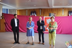Officiels * (14 Diapositives)